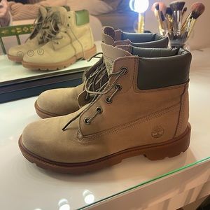 Timberland Army Green & Brown Boots